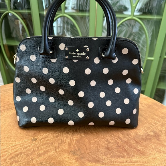 Kate Spade Black and Pink Polka Dot Wellesley Handbag and Neda Wallet Set - Picture 2 of 16